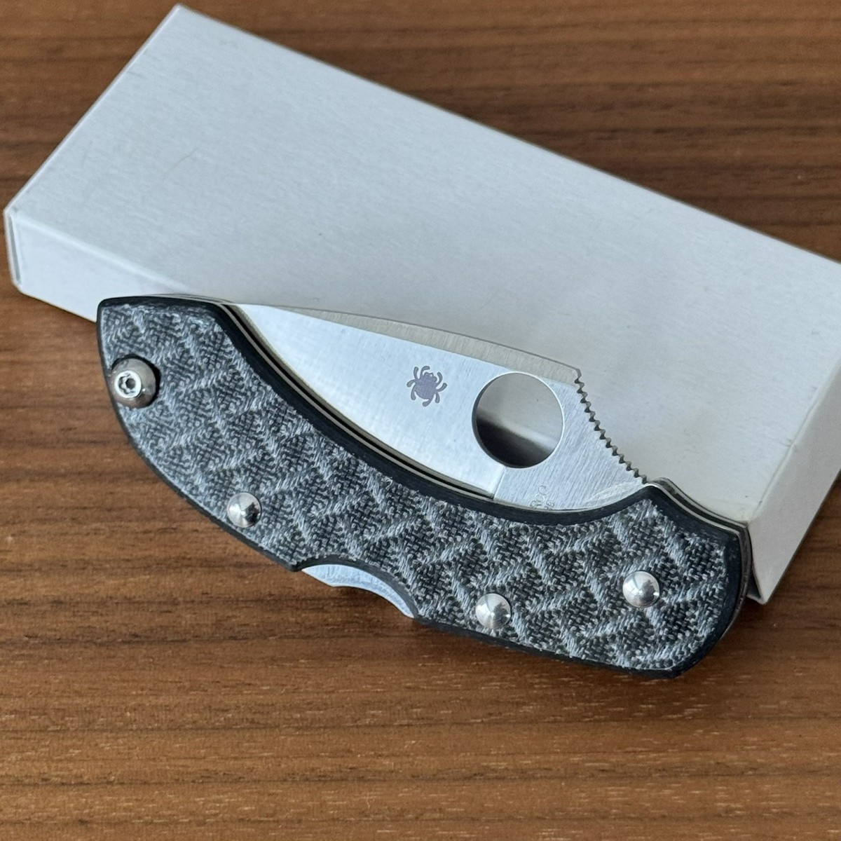 Spyderco Dragonfly Nishijin ZDP-189 Sprint Run Exclusive C28GFPE