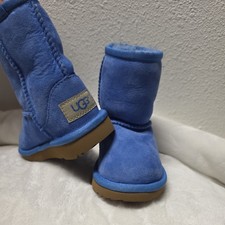 UGG Kids Toddler Classic Blue Boots US 6 No Box