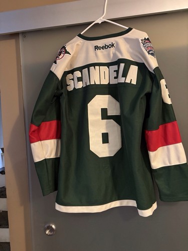 Minnesota Wild Reebok 2016 Stadium Series Jersey (M) - Picture 5 of 6