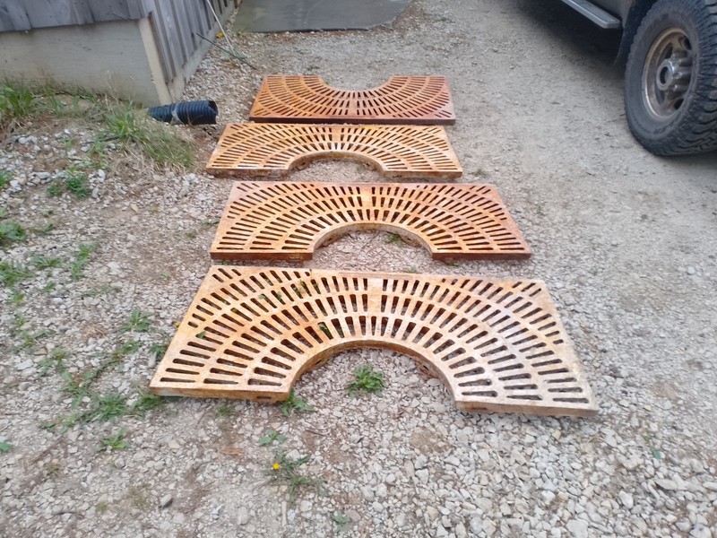 Cast Iron Tree grate from Neena foundry