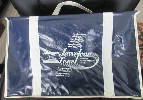 Vintage Jewelcor Travel Bag 1970's or 1980's
