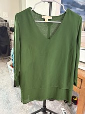 MICHAEL Michael Kors Green V-Neck Long Sleeve Blouse Women's Size M