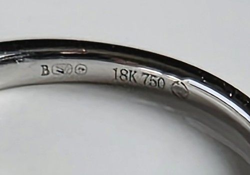 Beaverbrooks 18ct White Gold Diamond 2mm Wedding/Eternity Ring - Size N - Picture 14 of 14