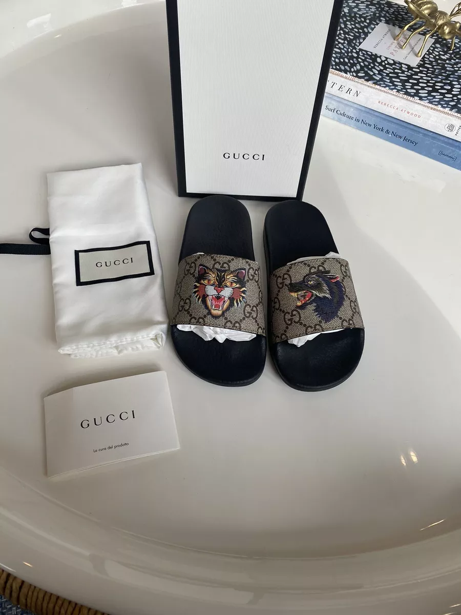 Gucci hot sale wolf slide