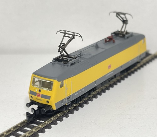 Märklin Z 81528 Zug-Set "DB Netz" BR120 + 2 Wagen DB Ep.VI NEU & OVP - Picture 3 of 14