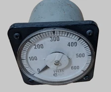 Yokogawa 103021SJSJ7MAX AB40 SWB 0-600 VOLT Analog Switchboard Meter