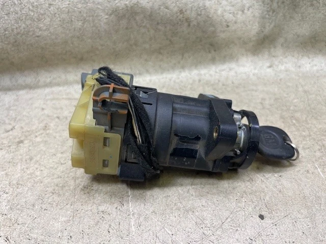 Interruptor de encendido y cilindro de bloqueo con llave usada para 02-05 PONTIAC GRAND AM Foto 4 de 4