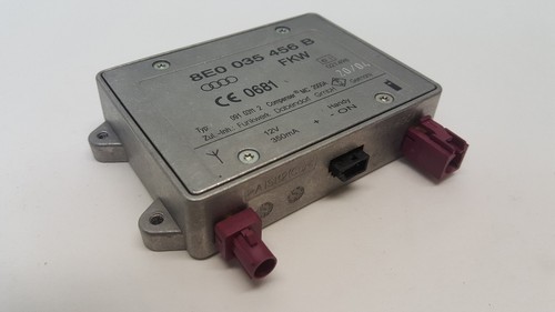 Audi A4 B6 - Antennen Signal Verstärker Antennenverstärker 8E0035456B  (75)