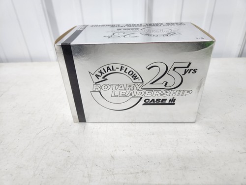 1/64 Ertl Case IH 2388 Toy Combine 25 Years Commemorative Edition In Box Tractor - Picture 9 of 10