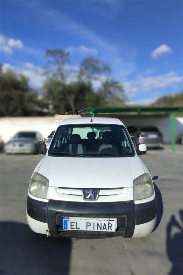 Condensador aire acondicionado peugeot partner 1.9 d 2002-2008 2003 94966 Foto 2 de 4