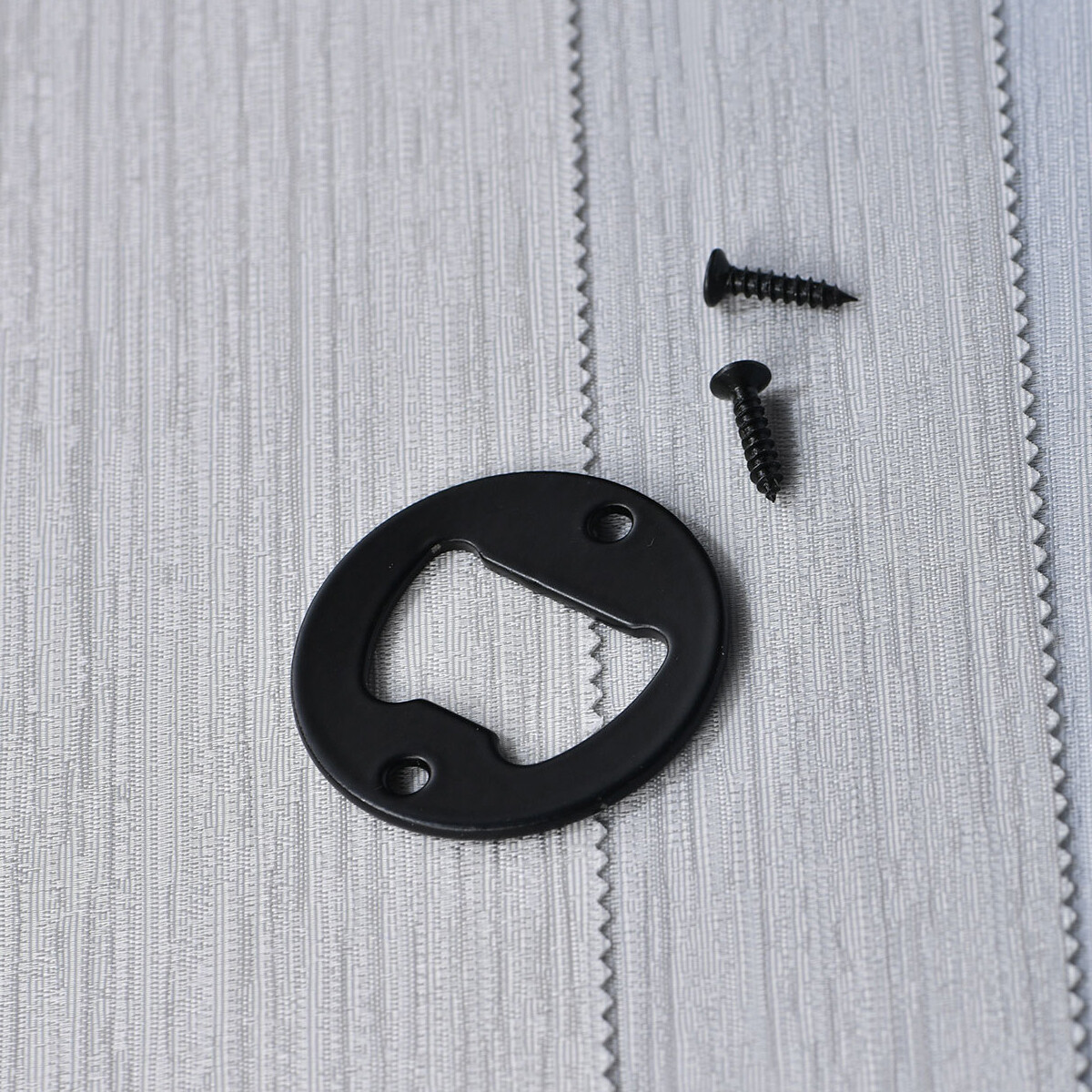 5pcs Round Bottle Opener Insert Kitchen Backyard Barbecue Beer Bottle