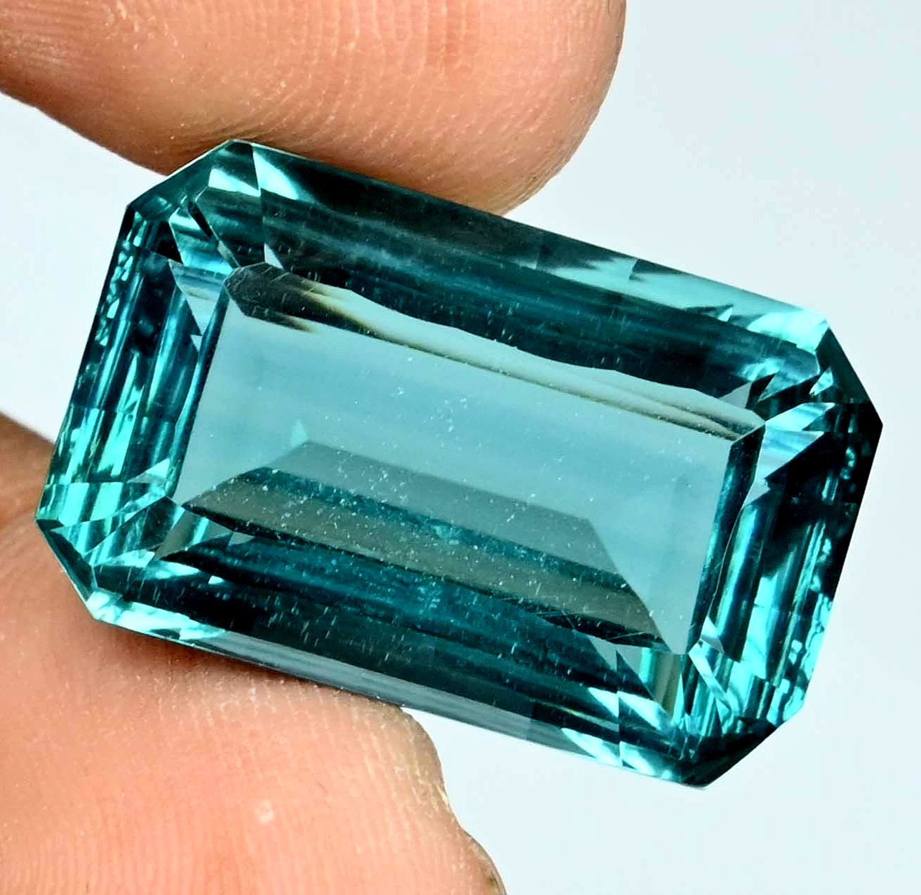 27.55 Ct Natural Greenish Neon Blue Paraiba Tourmaline Certified Loose Gemstone