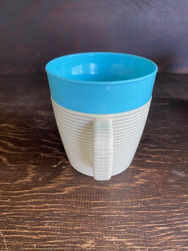 4 Vintage Ribbed Raffiaware Thermo-Temp Mug Cup Tumblers Cream & Blue - Picture 3 of 5