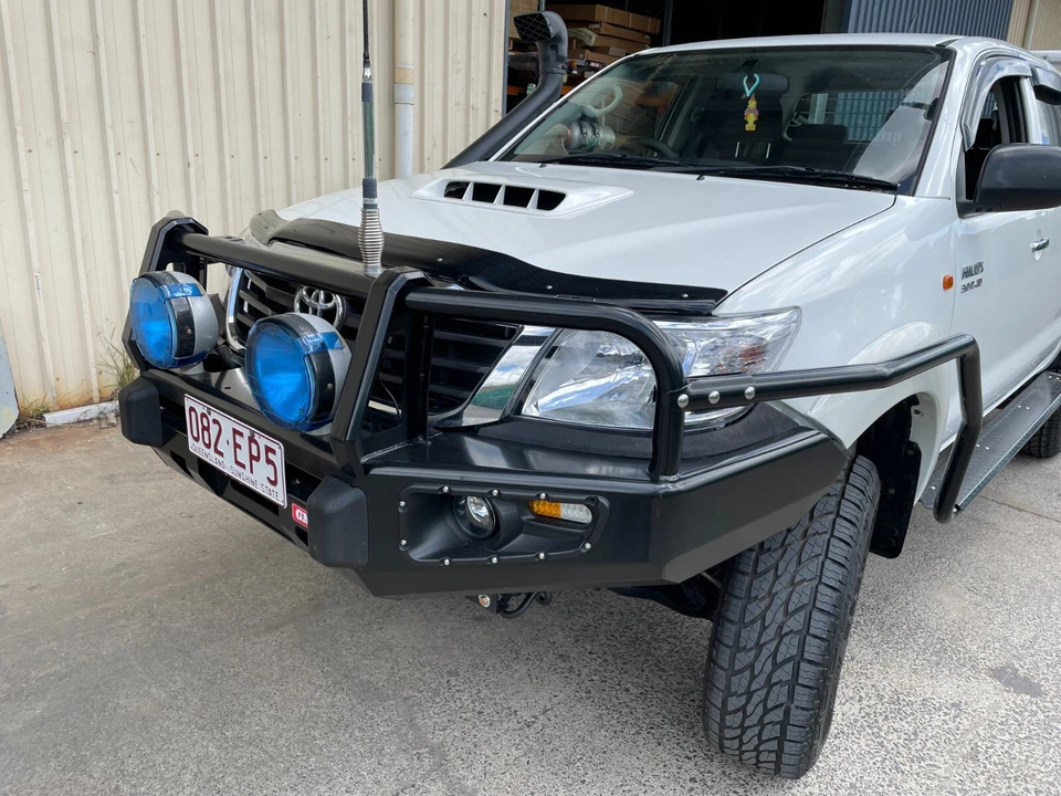 Overland Bullbar for TOYOTA HILUX 2012-2015 Airbag ADR Compliant, Approved, Glos - image 3 of 4