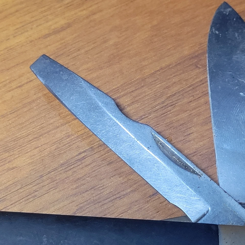 Vintage Camillus Electrician's Lineman TL-29 Folding Pocket Knife New York - Image 3 of 4