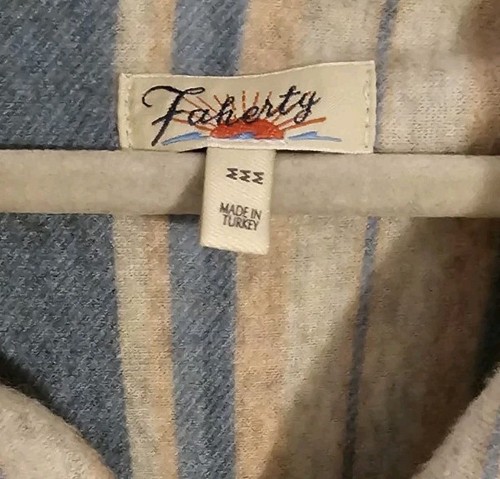 Faherty Legend Sweater Shirt Womens Size M Coastline Stripe Blue Pink Medium - Picture 3 of 6
