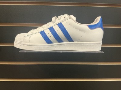 Adidas Superstar Knicks Split Sneakers Mens Size 5.5 (Womens 7) White Blue Adidas Superstar Knicks for sale | eBay main image 3