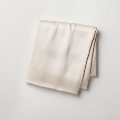 Standard Solid Silk Pillowcase Cream - Casaluna