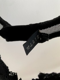 La Perla  Embroidered  Bra 32C Black