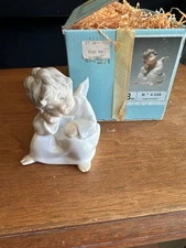LLADRO :539 “Angel Pensando”w/ Original Box. RETIRED! Mint Condition