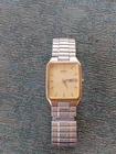VTG Seiko 7433-5028 Mens Watch Day Date QZ Japan,working.