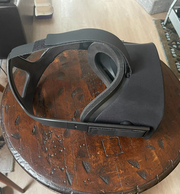 Meta Oculus Rift CV1 Headset Only  *Cleaned and Tested*