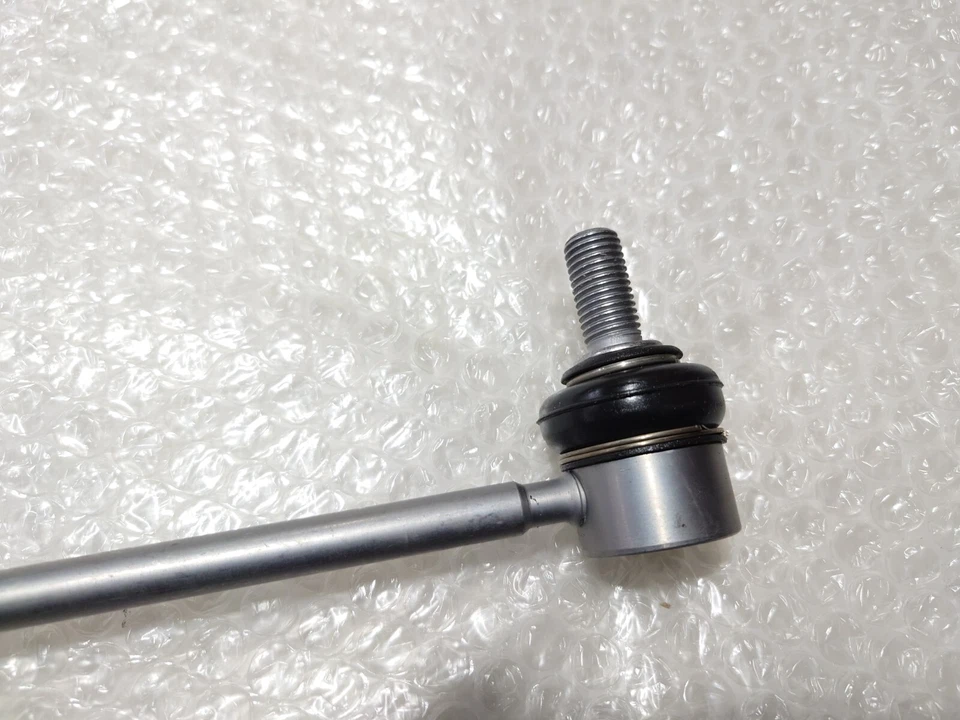 MG HS Front Stabiliser Drop Link 2018-2024 GENUINE (fits Left LH or Right RH) - image 4 of 4