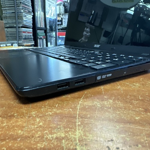 Acer E5-511P-P1QH 15.6” / INTEL N3540 @ 2.16GHz / NO HHD PARTS /REPA - Picture 5 of 8