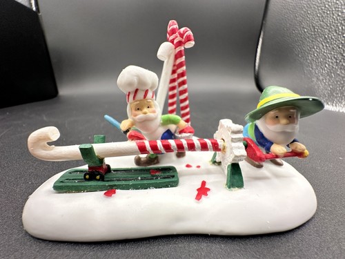 Dept 56 Earning Their Stripes North Pole Series 2006 ELFS - Picture 14 of 16