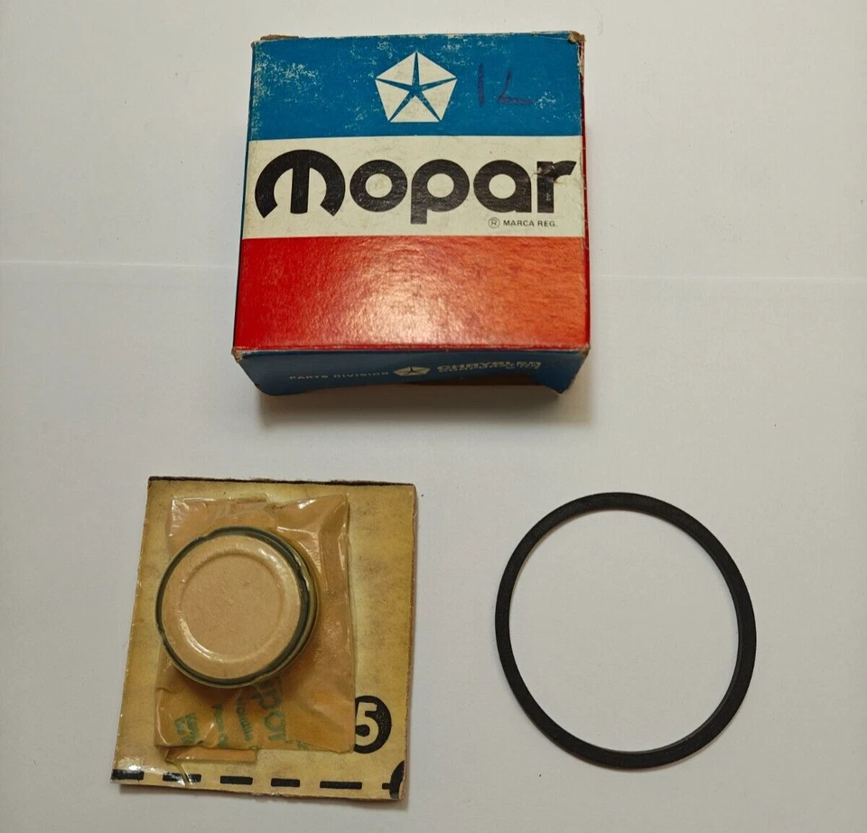 1959-1978 Dodge Plymouth Chrysler Compressor Shaft Seal Package 1426501 NOS. - Image 3 of 4