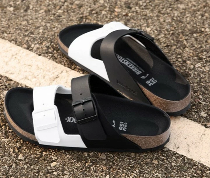 Birkenstock Arizona, Mens and Womens 2 Strap Sandals