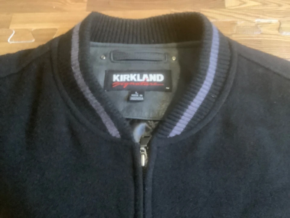Vtg Kirkland Signature Varsity Jacket Mens L Black Wool Gray Leather Quilt Lined - Image 3 of 4