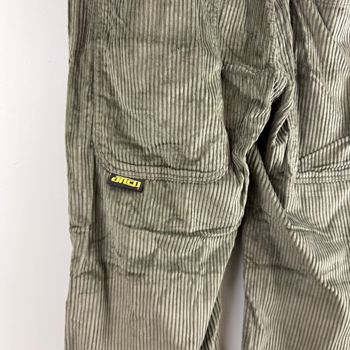 NEW JNCO Stinger Men's Green Corduroy Skater Pants Size 40 Ultra Baggy Wide Leg - Picture 10 of 11