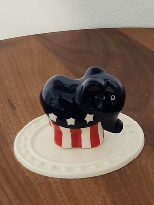 Nora Fleming RETIRED Mini - A99 GOP ELEPHANT NEW