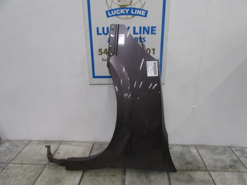 02 03 04 05 06 07 Guardabarros izquierdo BUICK RENDEZVOUS Foto 2 de 3