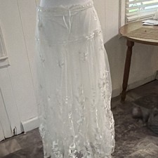 Altar'd State Women  s White Floral Embroidered Maxi Skirt L Back Zip
