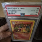 Pokémon Charizard Base Set Shadowless Holo Rare 004/102 1st Edition PSA 10