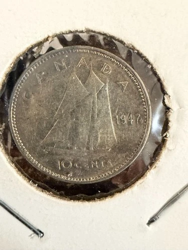 1947 Maple Leaf canadian dime - 80% silver