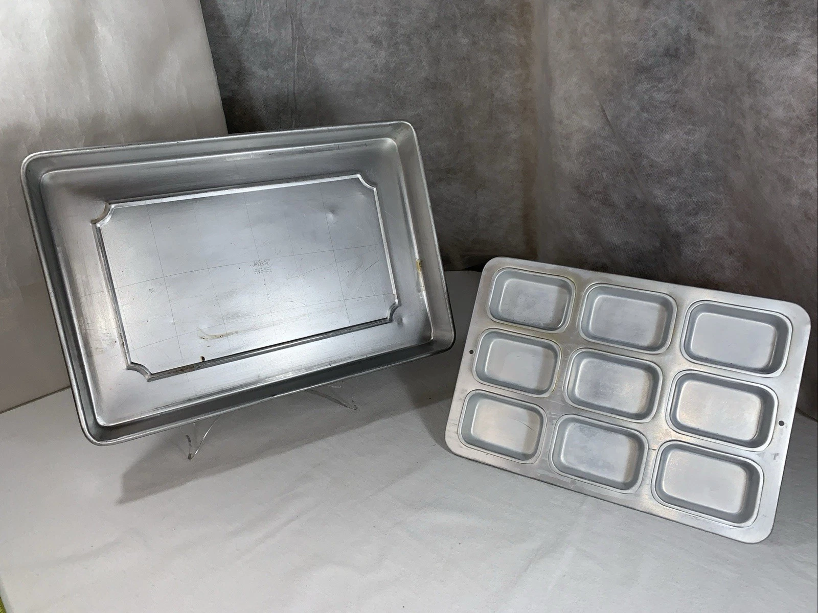 Wilton Cake Pan Vtg 505-1800 & 2105-8486 Mini Loaf Bake 1971 Chicago 1994 Retro