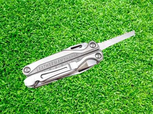Leatherman Charge Plus TTI pinza multiuso manico in titanio (made in USA) - Bild 6 von 10