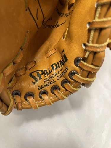 Spalding Competition Series Dwight Goodwin 42-908 LHT Baseball Glove - Picture 9 of 11