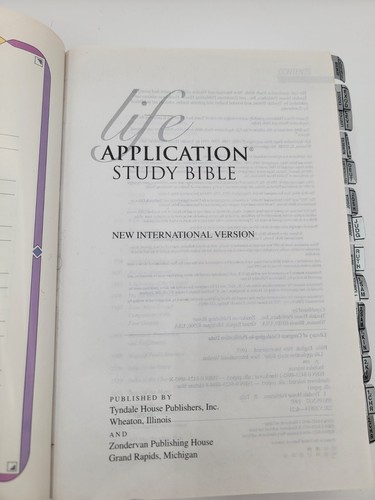 Life Application Study Bible NIV Tyndale Hardcover Red Lettering - Picture 6 of 7