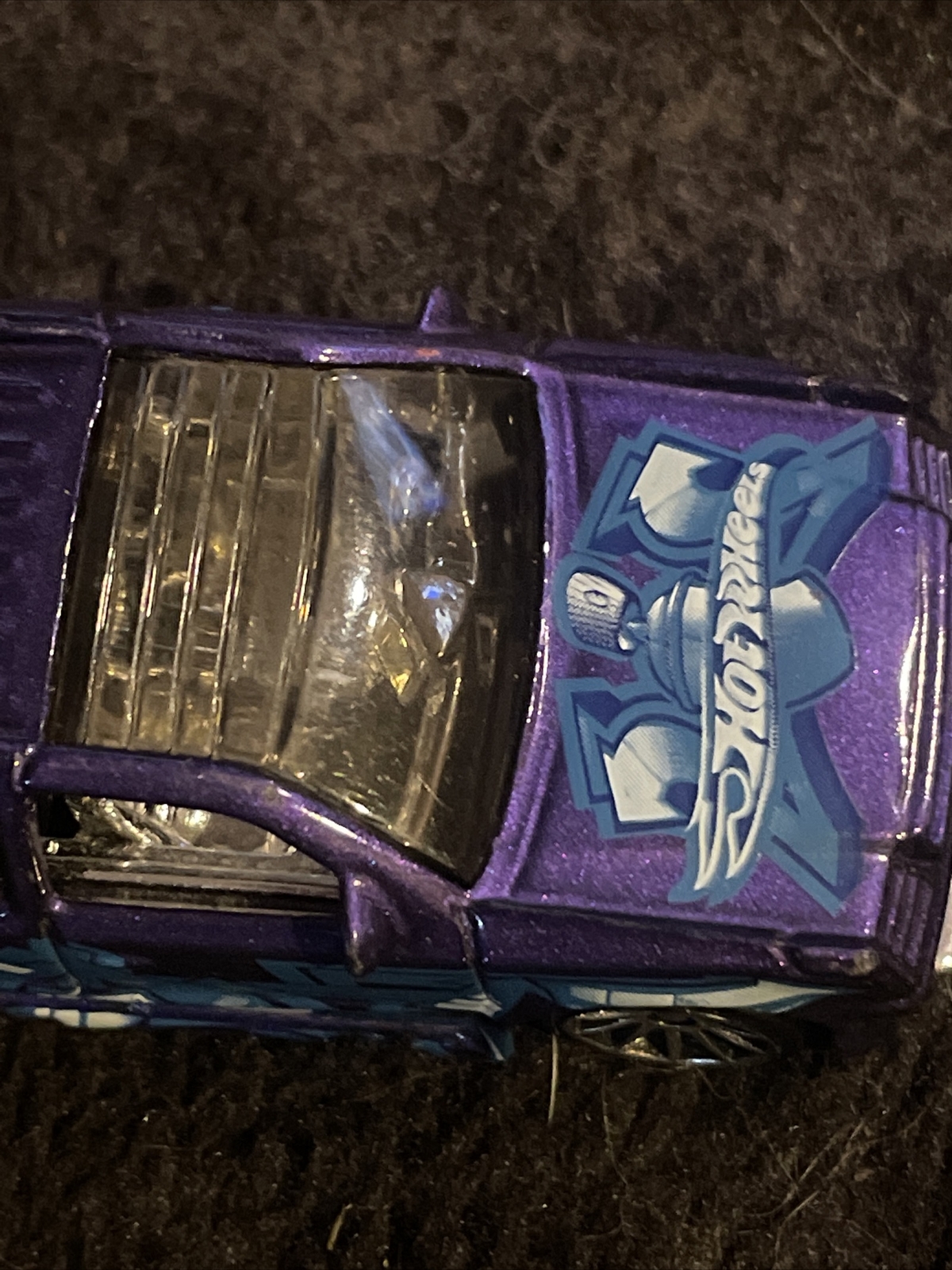 Picture 3 of 17