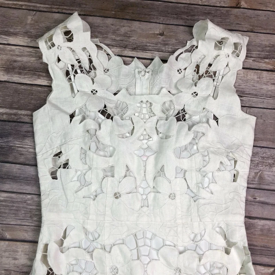 $350 Betsey Johnson Women's 4 Ivory 100% Linen Lace Overlay Floral Sheath Dress - Image 3 of 4