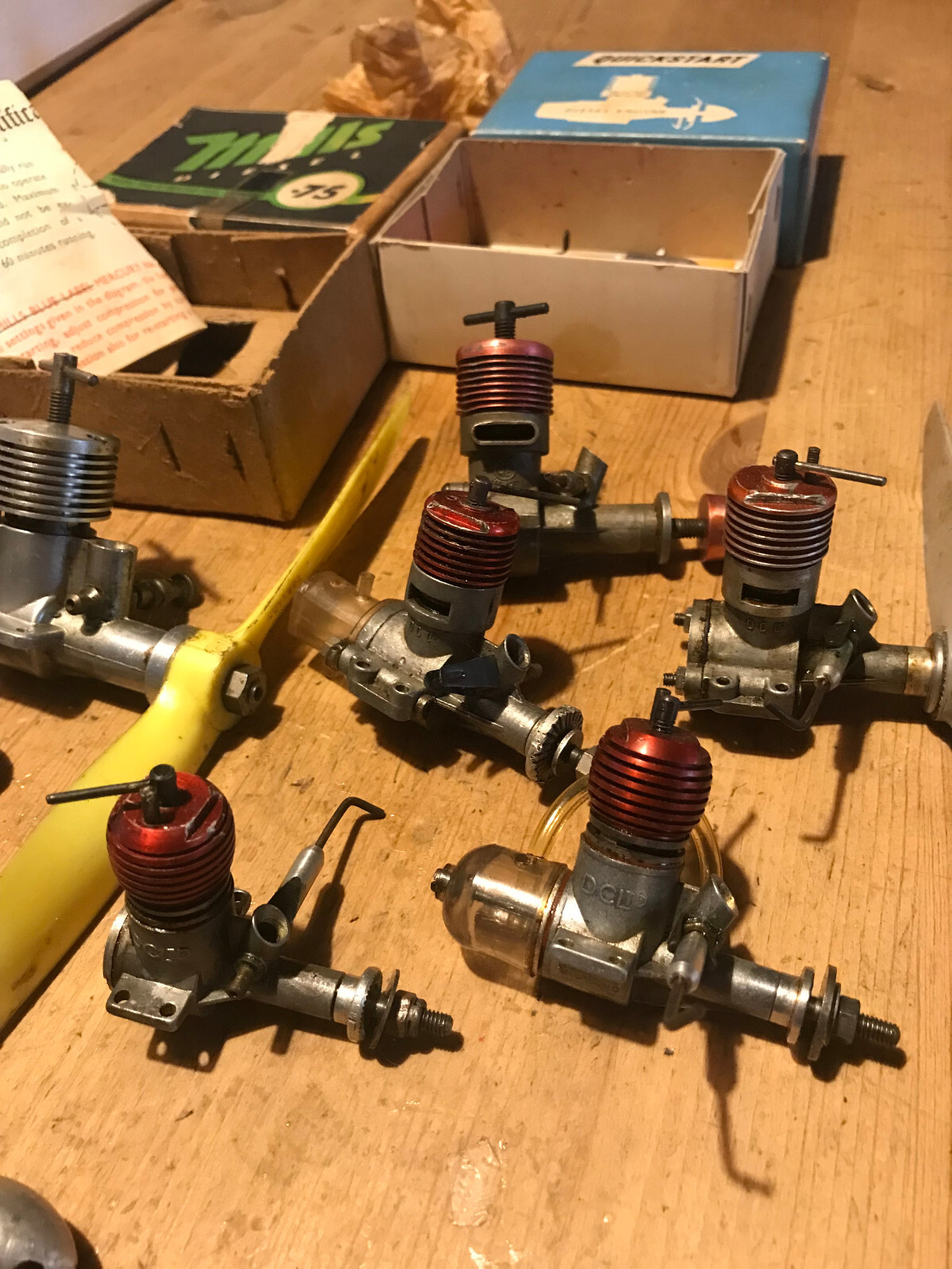 COLLECTION OF 10 VINTAGE MODEL DIESEL ENGINES ED DC PAW +2 EMPTY BOXES