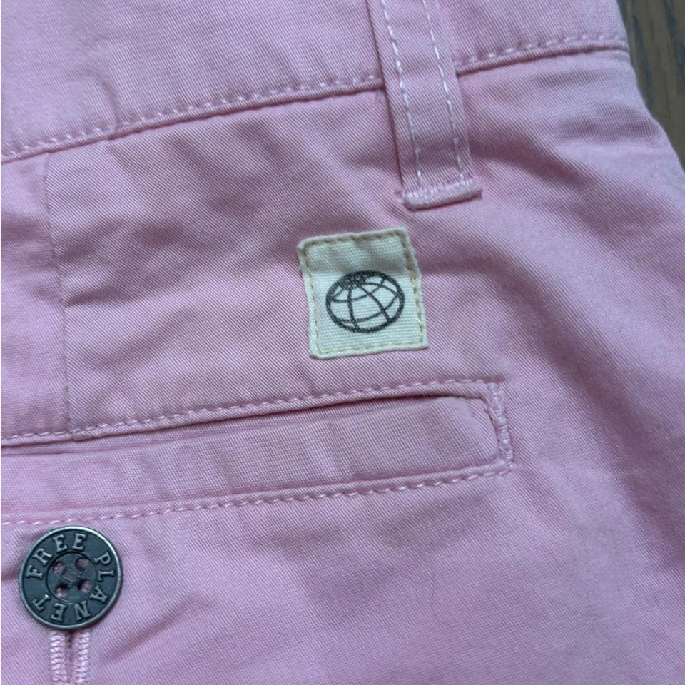 FREE PLANET Men's Shorts Size 32 Pink - Image 4 of 4