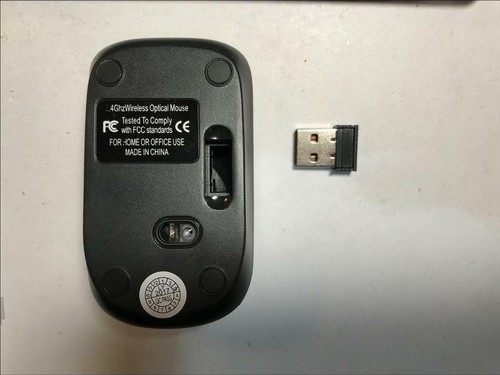 Black Wireless Mini Keyboard & Mouse for Samsung TV UE49MU6400U, UE55MU6670 - Picture 4 of 8