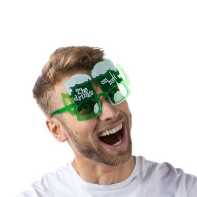 The Drinks On Me Gläser Biergläser Kostüm Paddy St Patricks