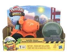 NIB Play-Doh Playdoh Wheels Cement Mixer With Sparkle Gray Building Compound