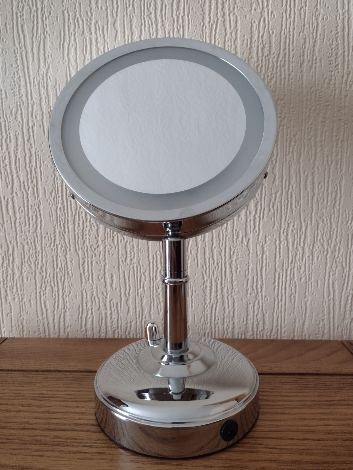 Boot No7 Chrome Illuminated Make Up Mirror. eBay